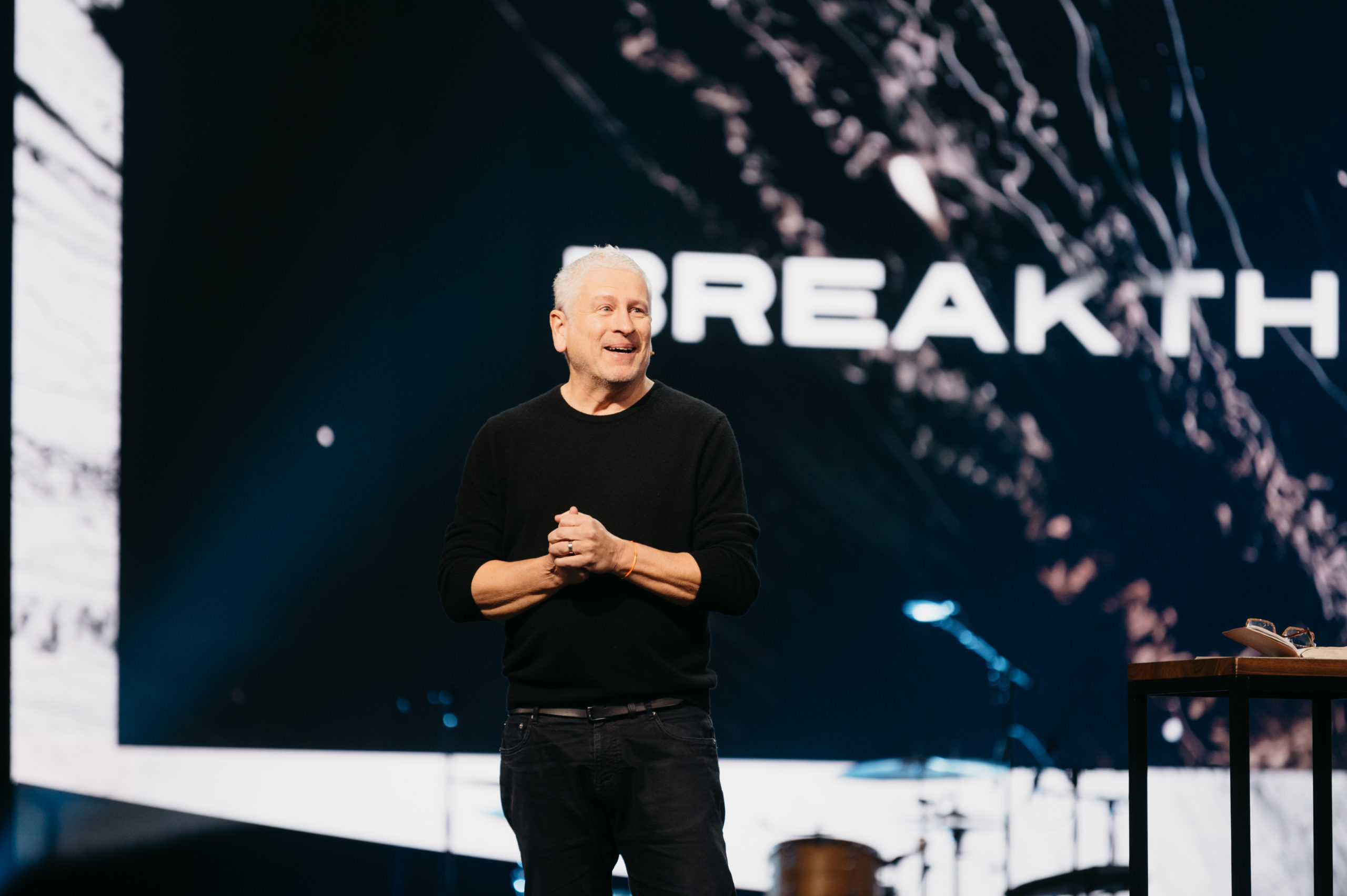 Resurrection Power - A Talk from Louie Giglio